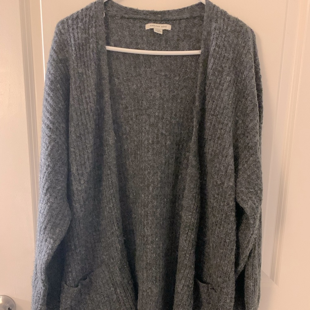 Women’s American Eagle oversized sweater size small